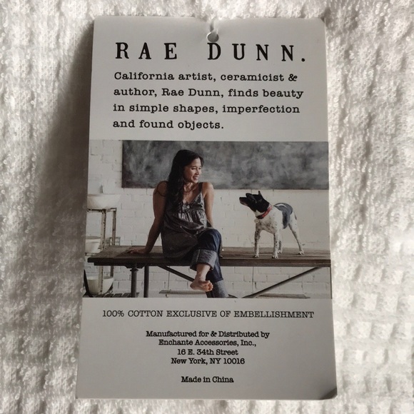 New Rae Dunn - Picture 2 of 4